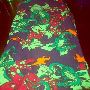 Lularoe OS NWOT dragon leggings